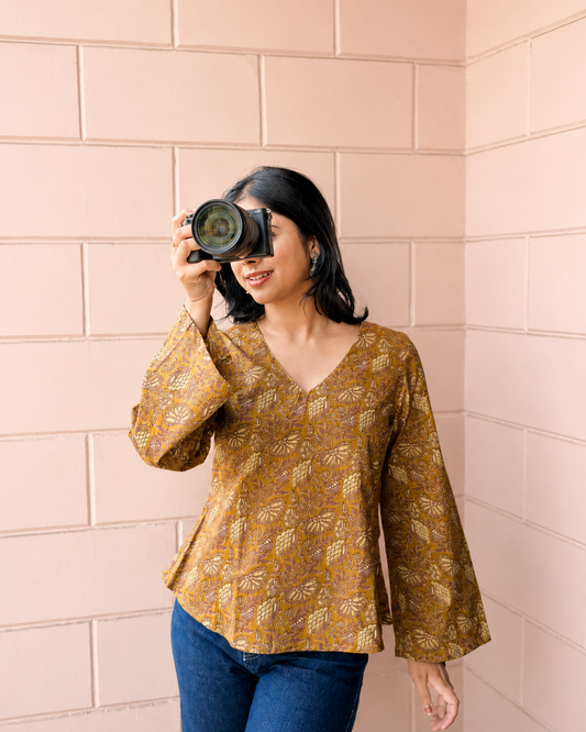 Floral Print Bell Sleeve Top